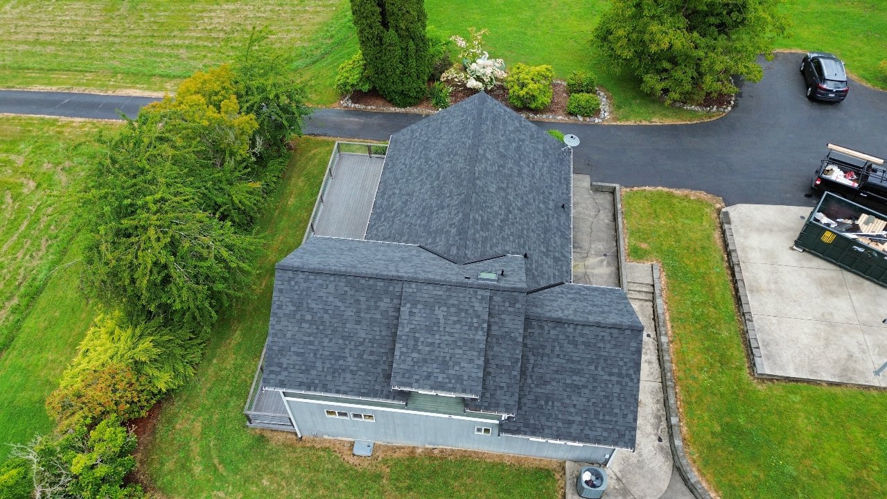 Wallace Roofing & Exterior Construction roofing and exterior project 13 in Lake Stevens and Snohomish County, WA