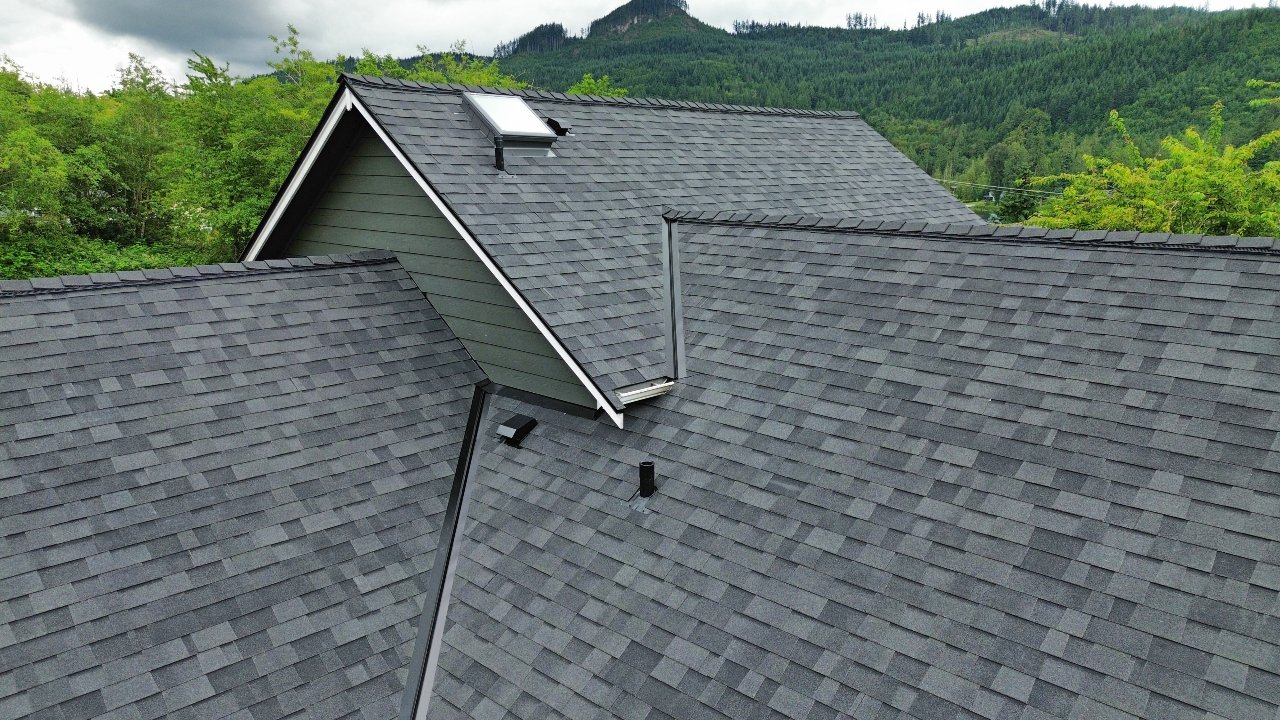 Wallace Roofing & Exterior Construction roofing and exterior project 18 in Lake Stevens and Snohomish County, WA