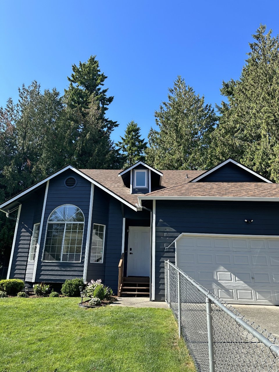 Wallace Roofing & Exterior Construction roofing and exterior project 216 in Lake Stevens and Snohomish County, WA