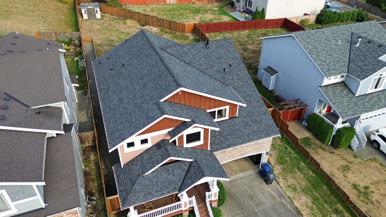 Wallace Roofing & Exterior Construction roofing and exterior project 33 in Lake Stevens and Snohomish County, WA