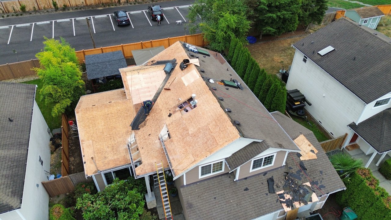 Wallace Roofing & Exterior Construction roofing and exterior project 35 in Lake Stevens and Snohomish County, WA