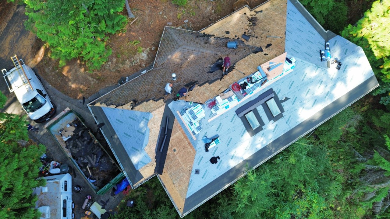 Wallace Roofing & Exterior Construction roofing and exterior project 54 in Lake Stevens and Snohomish County, WA