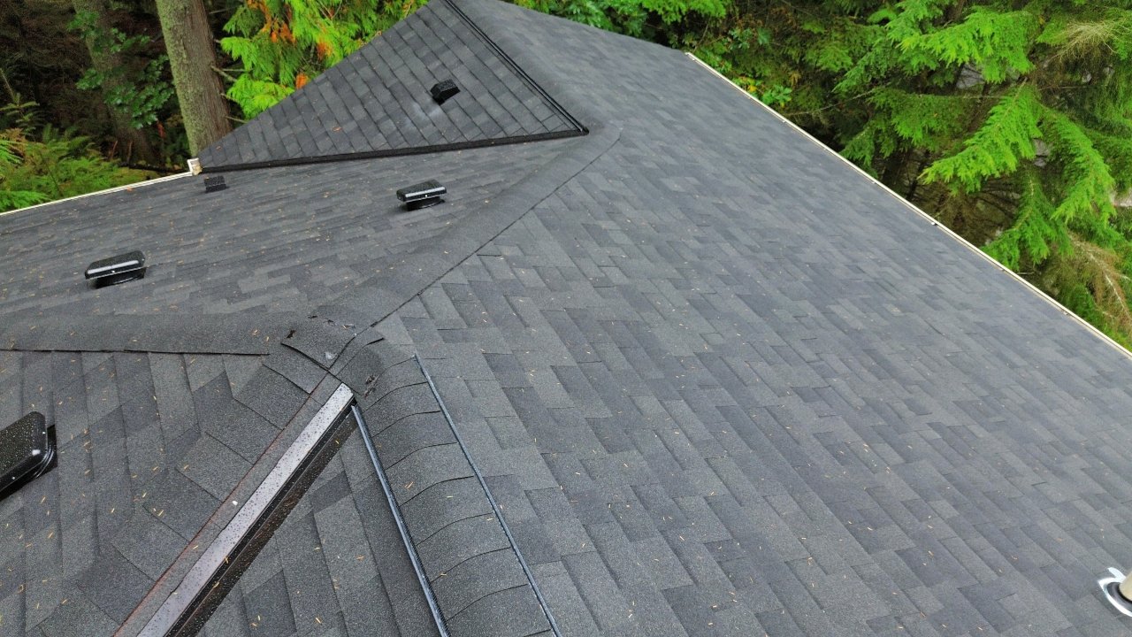 Wallace Roofing & Exterior Construction roofing and exterior project 68 in Lake Stevens and Snohomish County, WA